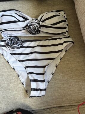 Source Unknown Black and White Striped Bandeau Bikini Set